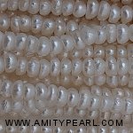 330077 centerdrilled pearl about 2-2.5mm.jpg